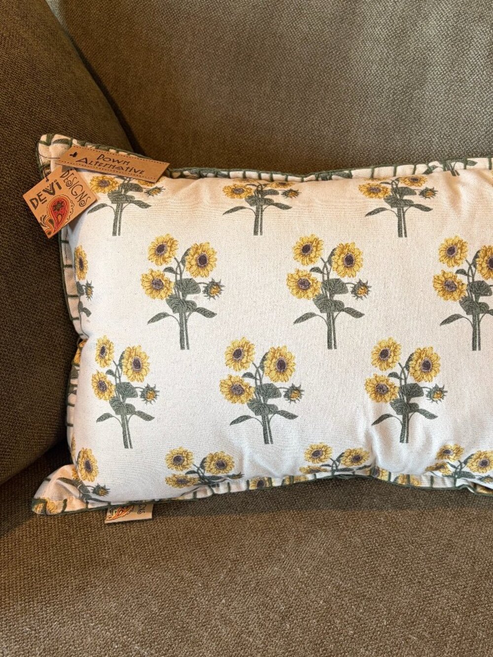 Sunflower Lumbar Throw Pillow Devi Designs botanical NWT cottage-core 14 x 25"